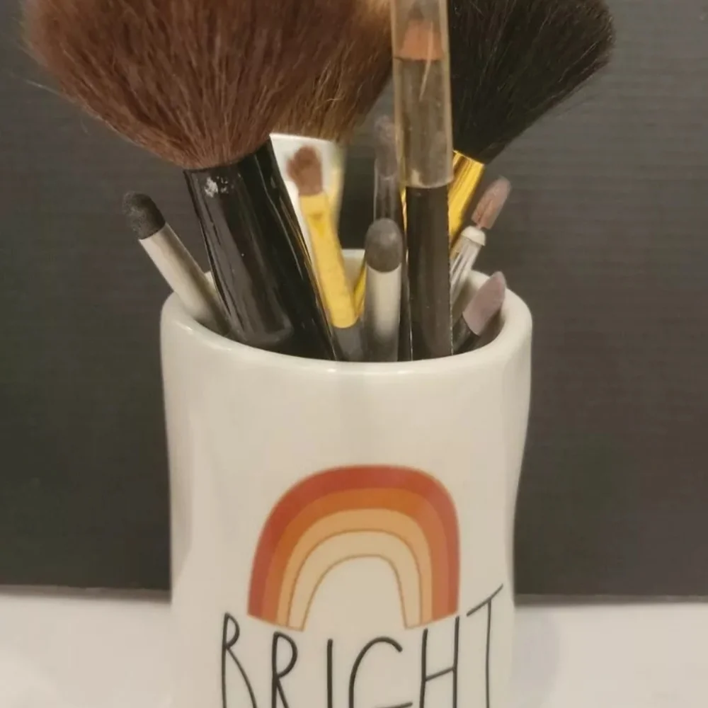 Rae Dunn by Magenta Ceramic BRIGHT Rainbow Makeup Brush Holder New